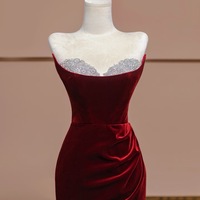 Red Velevt Rhinestone Embellishment Mermaid Train Prom Dresses Evening Dress - Thumbnail 4