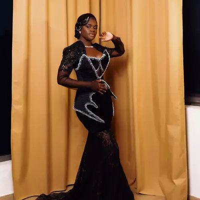 Plus size black mermaid prom dress lacefull promdress beaded crystals vintage evening formal party second reception birthday dress