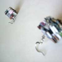 Stacked Eco Paper Earrings with Silver Discs - Thumbnail 3