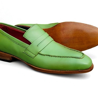Crafted leather classic green leather moccasin loafers dress shoes