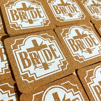 Bride coaster