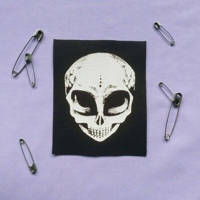 Little gray alien skull cyberpunk sew-on patches