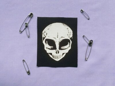 Little Gray Alien Skull Cyberpunk Sew-on Patches