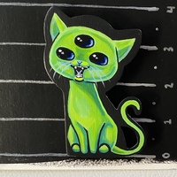 BECOME DUST Alien Kitty Magnet - Thumbnail 1