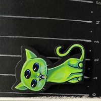 BECOME DUST Alien Kitty Magnet - Thumbnail 2