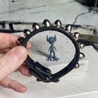 5/8” wide 1-row bullet stud wristband - Thumbnail 3