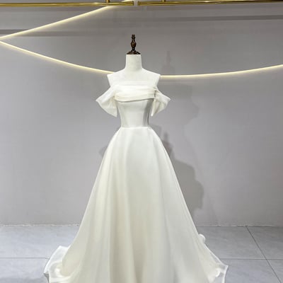 Ivory tulle long a-line prom party dress