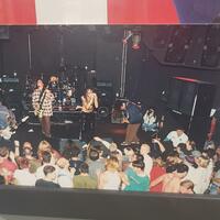 David Silveria's Root Beer Kit Tom Drum, Drumsticks, and Photos from Munky's Personal Collection Lot - Thumbnail 4