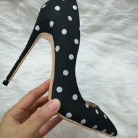 Black polka dot stiletto high heel pointed toe pumps - Thumbnail 5