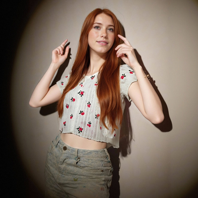 Flower knit short sleeve top - Thumbnail 4