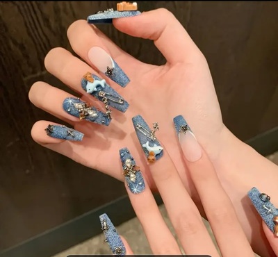 Denim Print Brown Kitty Nails