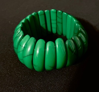 Green Stretch  Bracelet