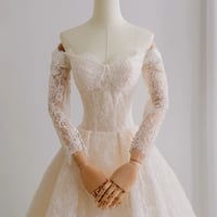 Lovely Lace Sweetheart Neckline A-Line Off-the-Shoulder Long Sleeves Lace Wedding Dresses - Thumbnail 6