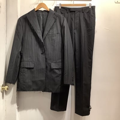 Tools unfinished hem pinstriped suit