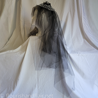 Spiderweb Veil - Thumbnail 4
