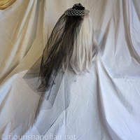 Spiderweb Veil - Thumbnail 5