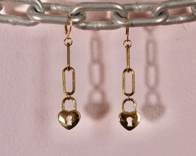 Heart Padlock n’ Chain Earrings 