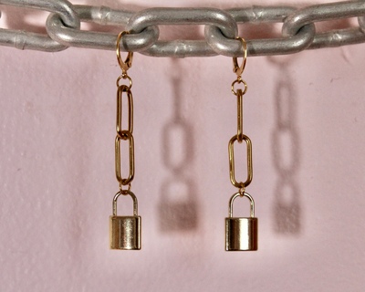 Lock n’ Chains Earrings 