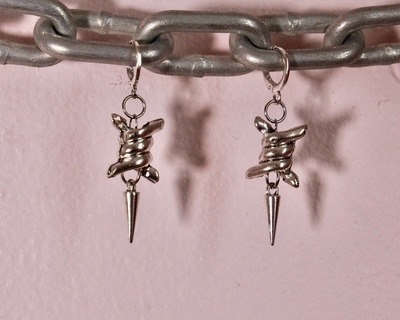 Barbed n’ Spikes Earrings 