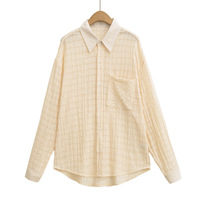Workwear style mid-length top with a slightly transparent loose casual shirt - Thumbnail 2