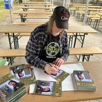 Coven Action Figure (Full Color) - Thumbnail 2