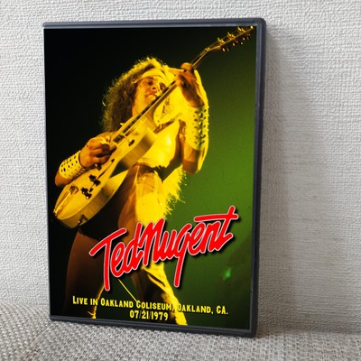 Ted nugent live in oakland coliseum, oakland, ca. 07.21.1979 dvd
