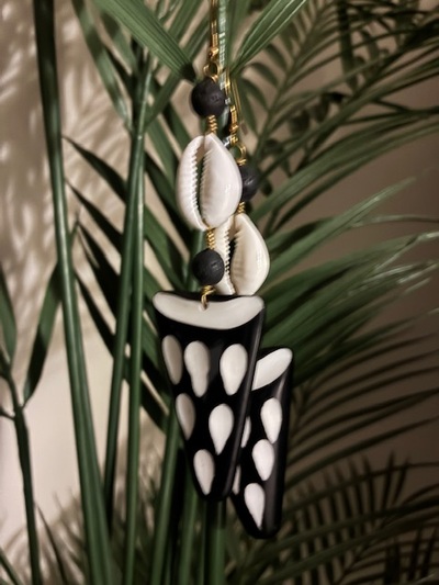 Cultural cowrie earrings 