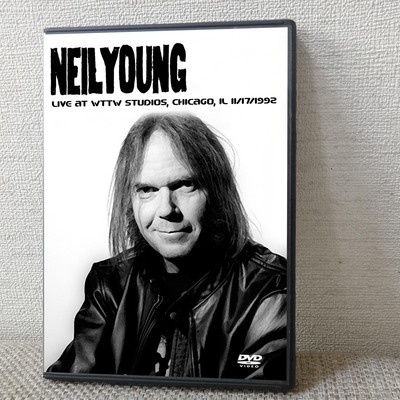 Neil young live at wttw studios, chicago, il 11.17.1992 dvd