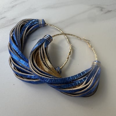 Discontinued blue and gold Dreamweaver