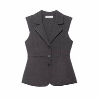 Slim-fit knit vest - Thumbnail 1