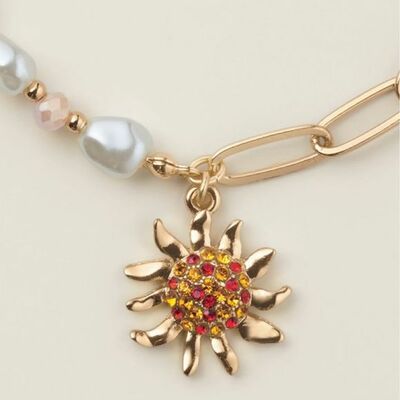 Bloom and glow pearly bracelet - final sale