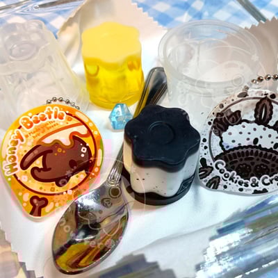 Pudding keychains