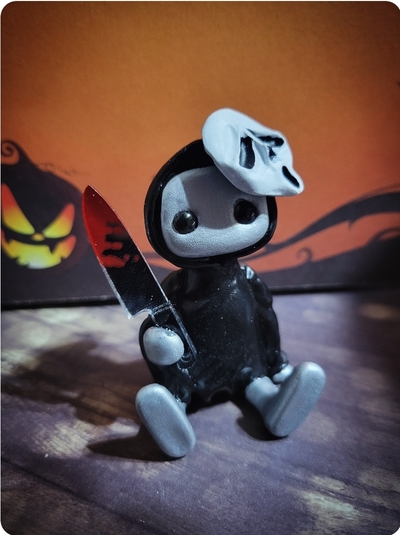 Ghostface Horror Icon Robot Resin Collectible Figure