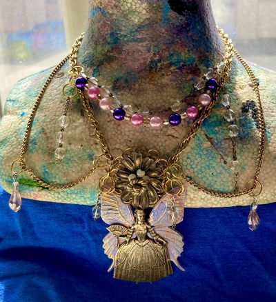 The Faerie Queene Necklace