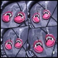 A VAMPIRES KISS EARRINGS (collection) - Thumbnail 2