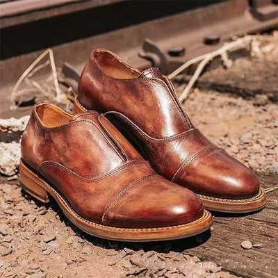 Handmade men's genuine leather shoes