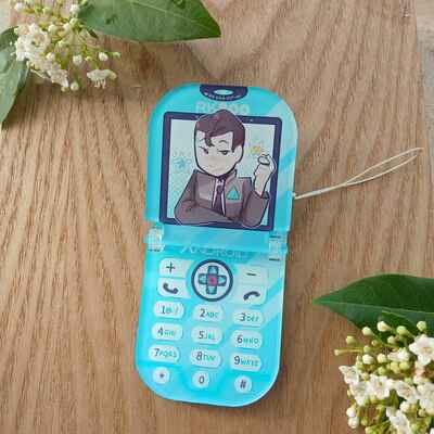 Connor flip phone keychain