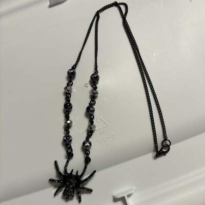 Black spider necklace 