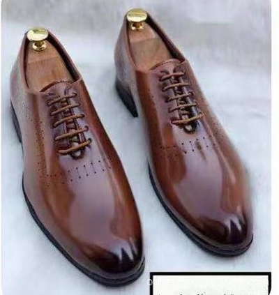 Handmade men's genuine leather shoes