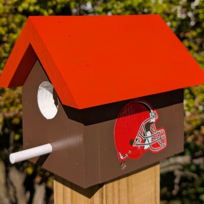 Browns bird house