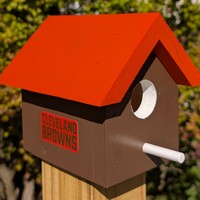Browns Bird House - Thumbnail 1