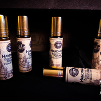 Freshwater Pier | Handmade Essential Oil Perfumes - Thumbnail 1