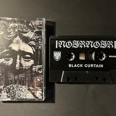 Noir noir - black curtain / divine swelling