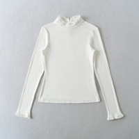 Lace-trimmed round neck long-sleeved slim-fit base layer T-shirt - Thumbnail 2