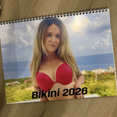 Liquidation calendrier bikini 2026 dédicacé - roxy 