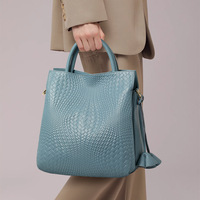 Genuine leather women's large capacity handbag woven texture shoulder bag - Thumbnail 9