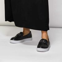 Casual Chain Sneaker - FINAL SALE - Thumbnail 1