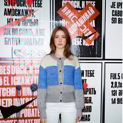 Retro-style, relaxed, color-blocked striped crew neck, single-breasted long-sleeved cardigan sweater