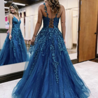 A-Line Sleeveless V Neck Tulle Backless Prom Dress With Lace Appliques - Thumbnail 1