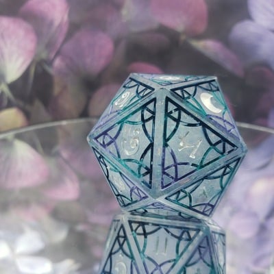 Atlantis 40mm stained glass single